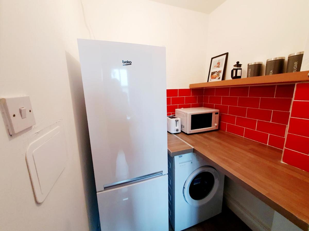 Station Apartment Bellshill Dış mekan fotoğraf